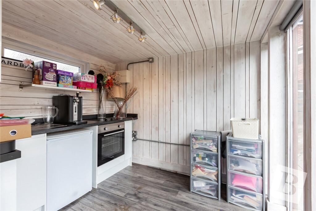 Outbuilding