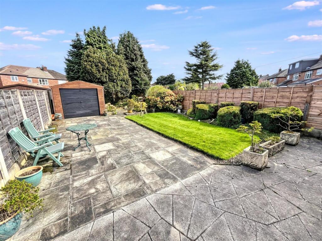 Gardens Aspect 3