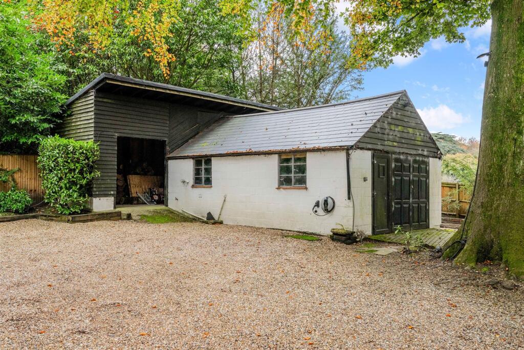 ORCHARD HOUSE (16).jpg