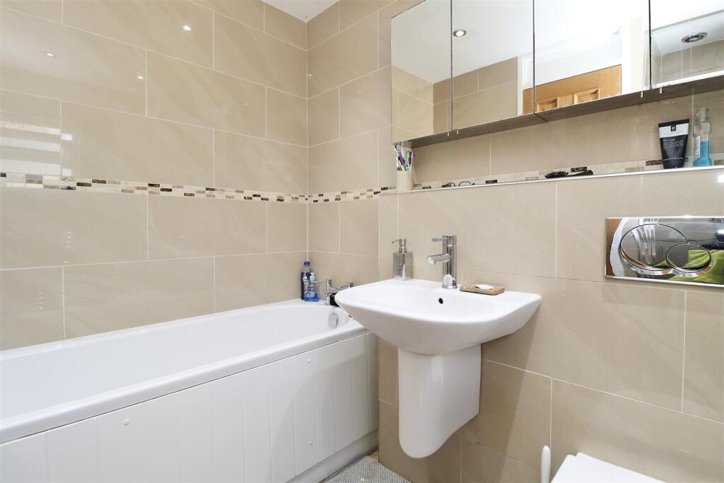 Grange Close, Full Sutton
