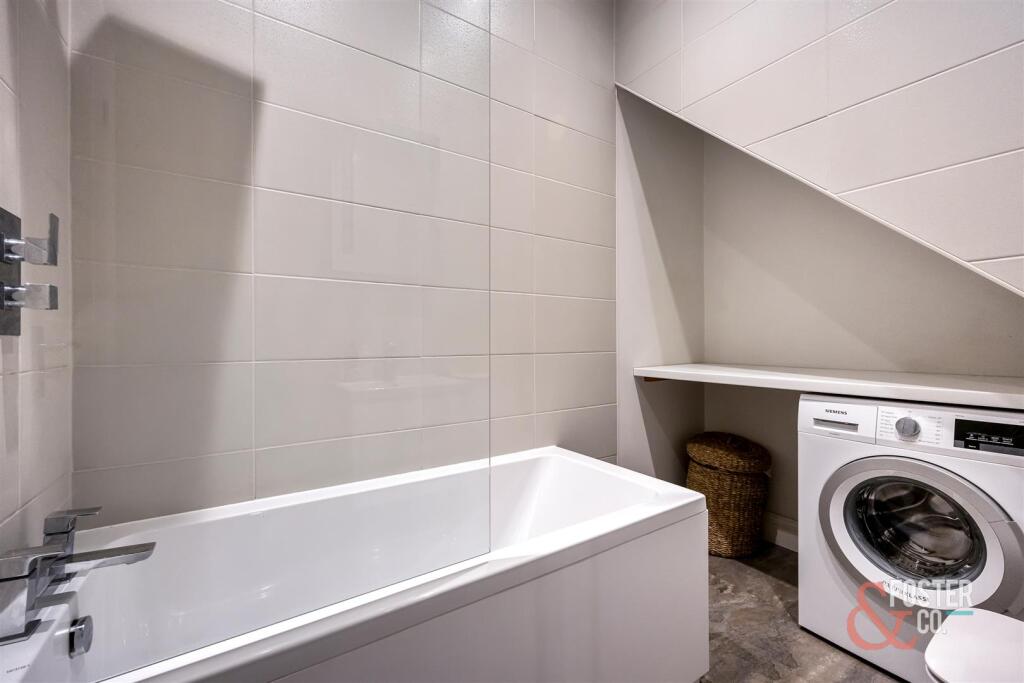 Stanford Avenue_9_Flat 5-015.jpg