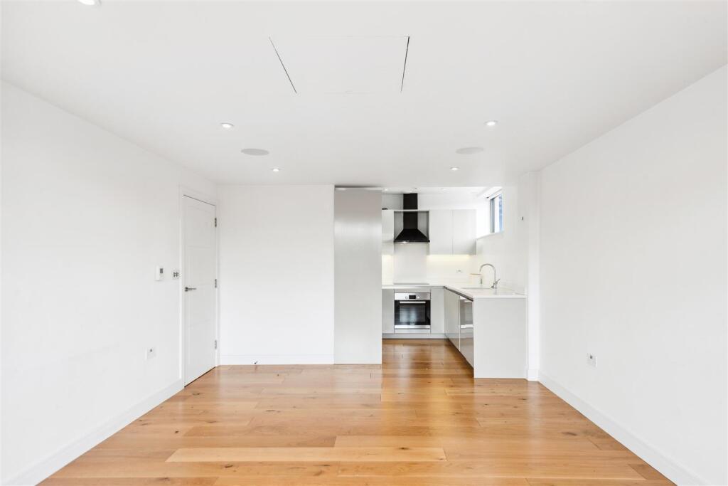 Linen House, W4 - FOR SALE