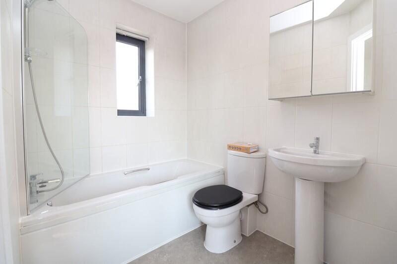 Ensuite bath