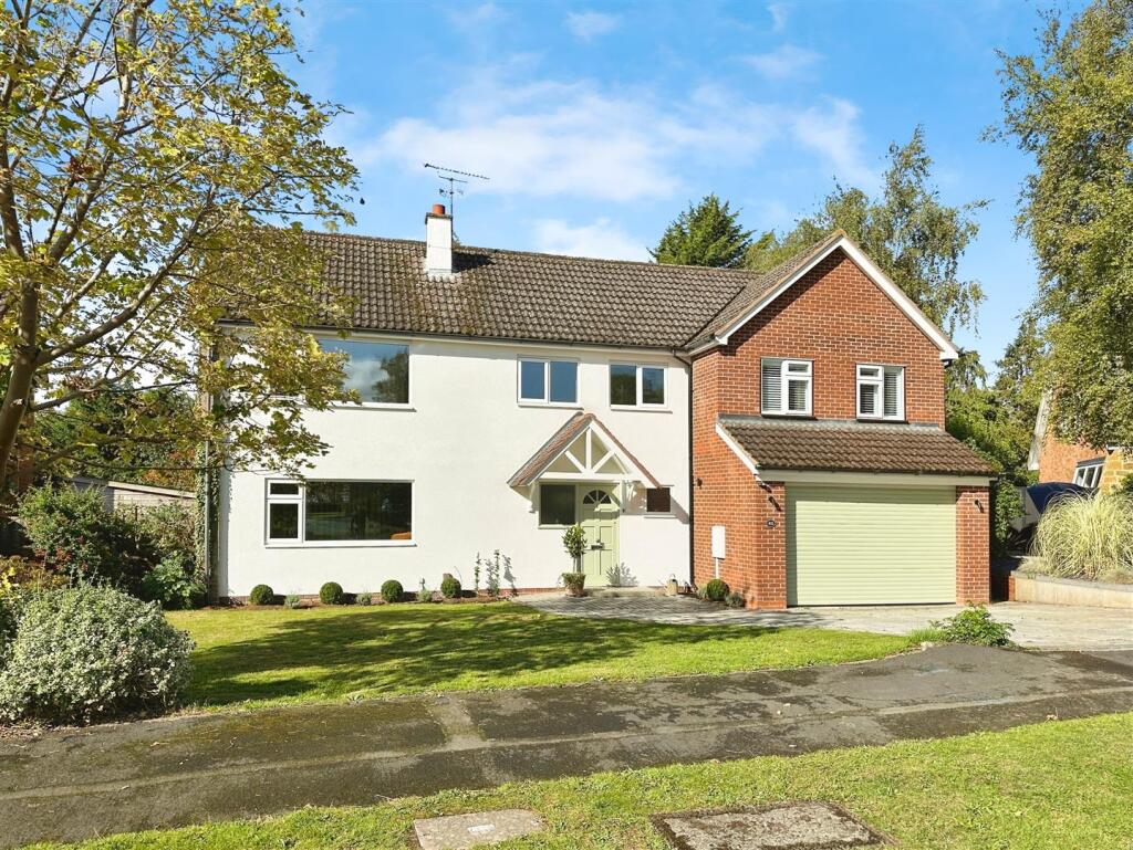 94935f94--4616-9984-AE9F3C8BD299-12315-0000037B303