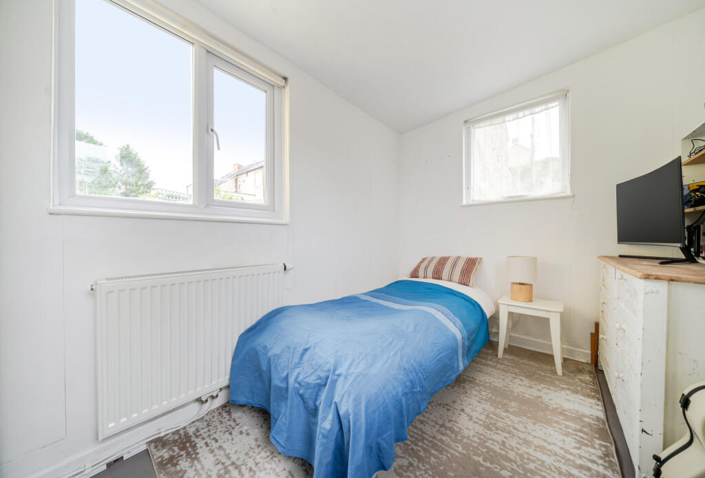 1327780-10-689cab...