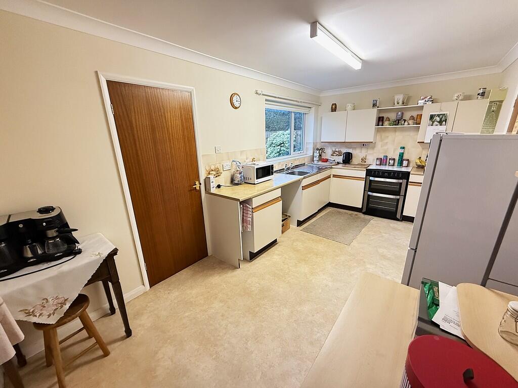 KITCHEN 3