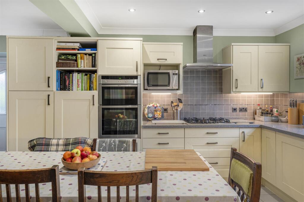 Kitchen Breakfast Room