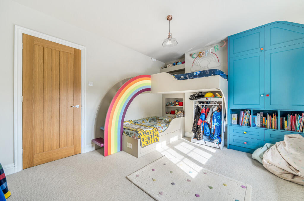 1357141-31-68d2c6...