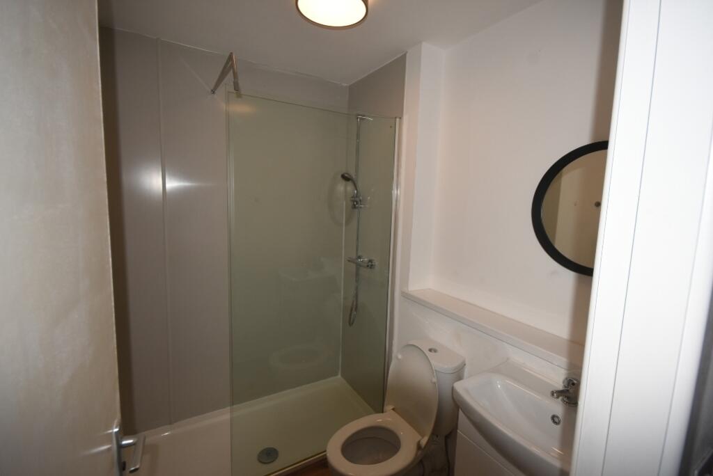 4 Claremont Rd09