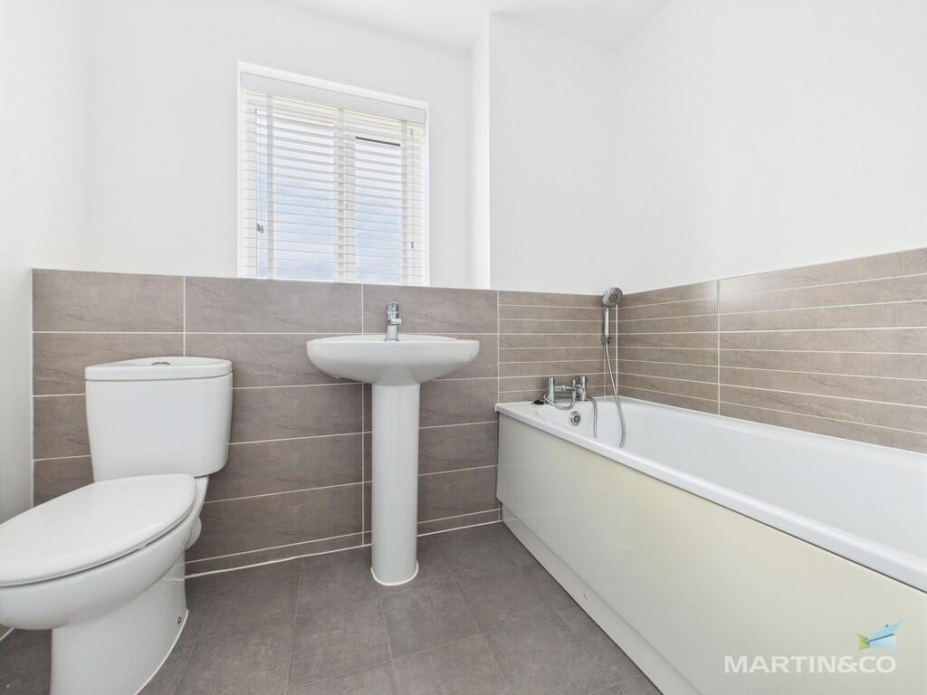 CAM03111G0-PR0348...