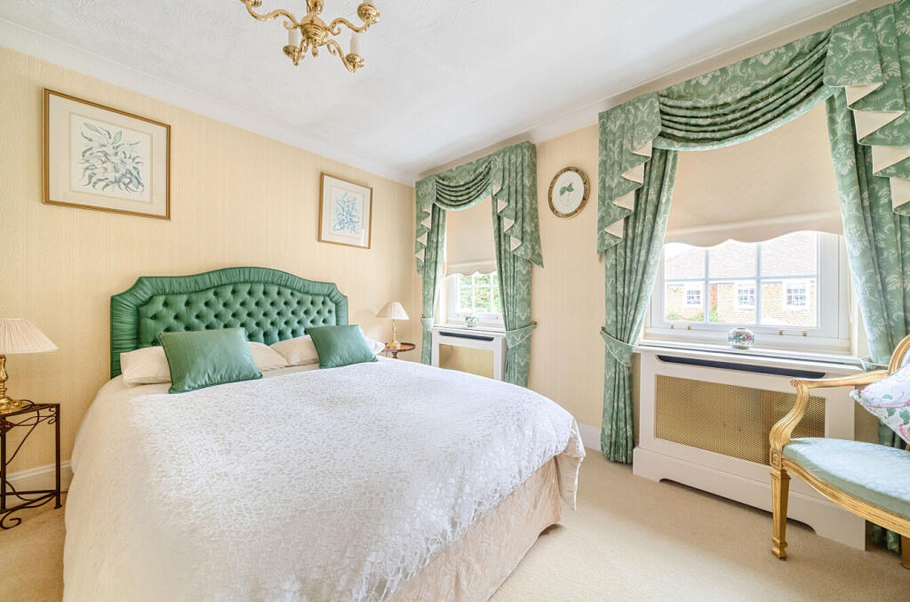 1313440-27-685944...