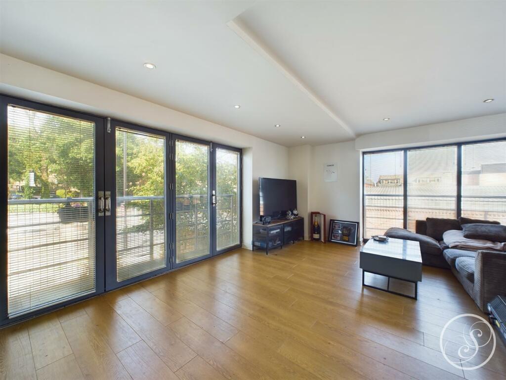 Living/kitchen/diner