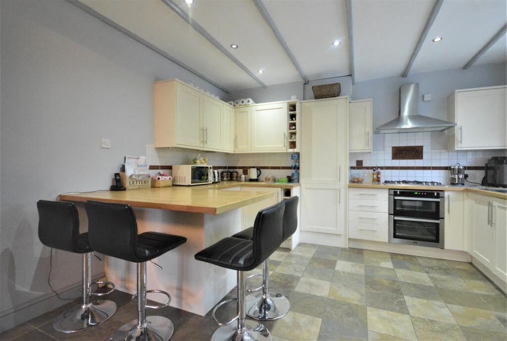 Kitchen/Breakfast/Family Room