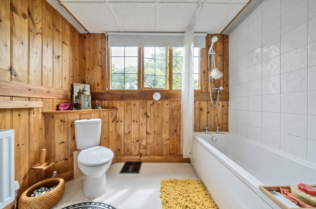 1298008-12-682e31...