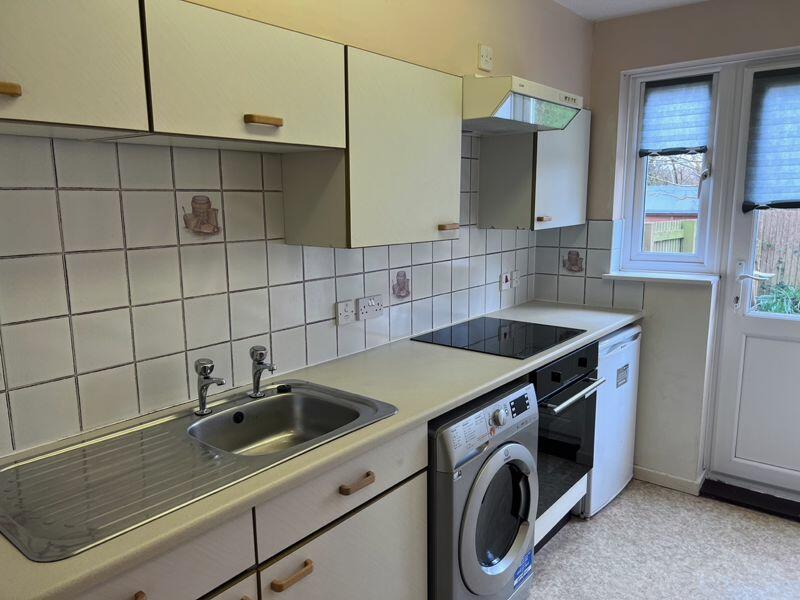 Kitchen (1)