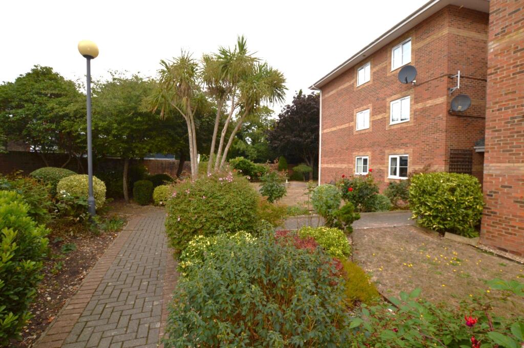 Communal Grounds