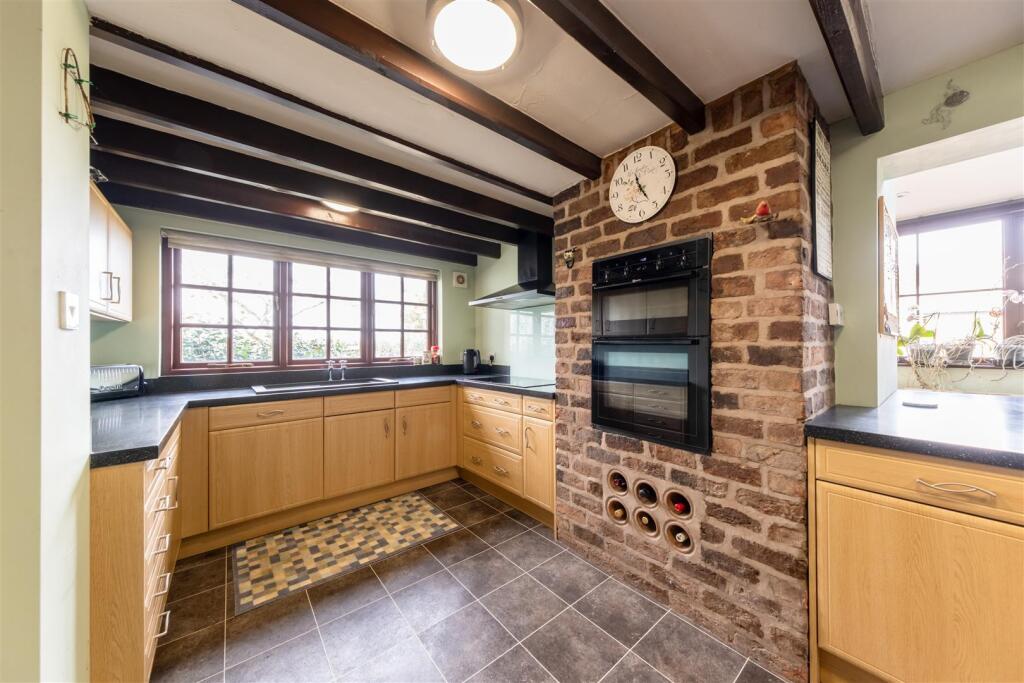 Rosebank Cottage-002.jpg