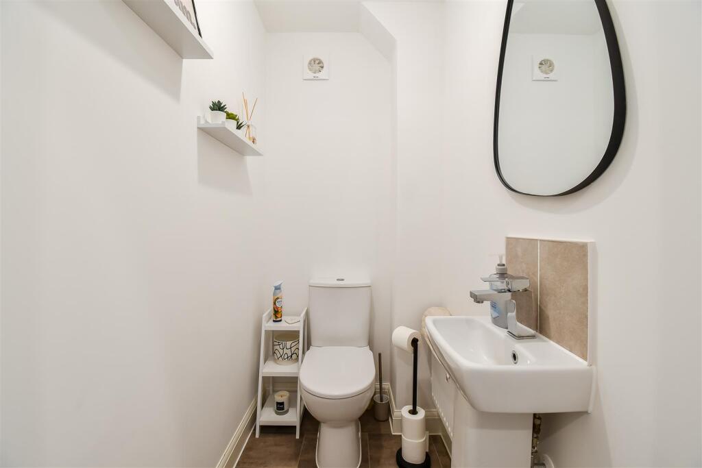 W.C Cloakroom