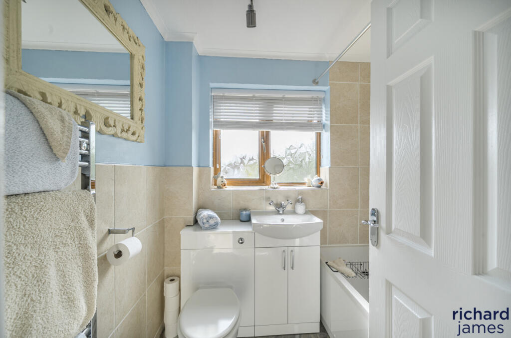 d590caa6f4f14513867bf6c81f1ac6ea