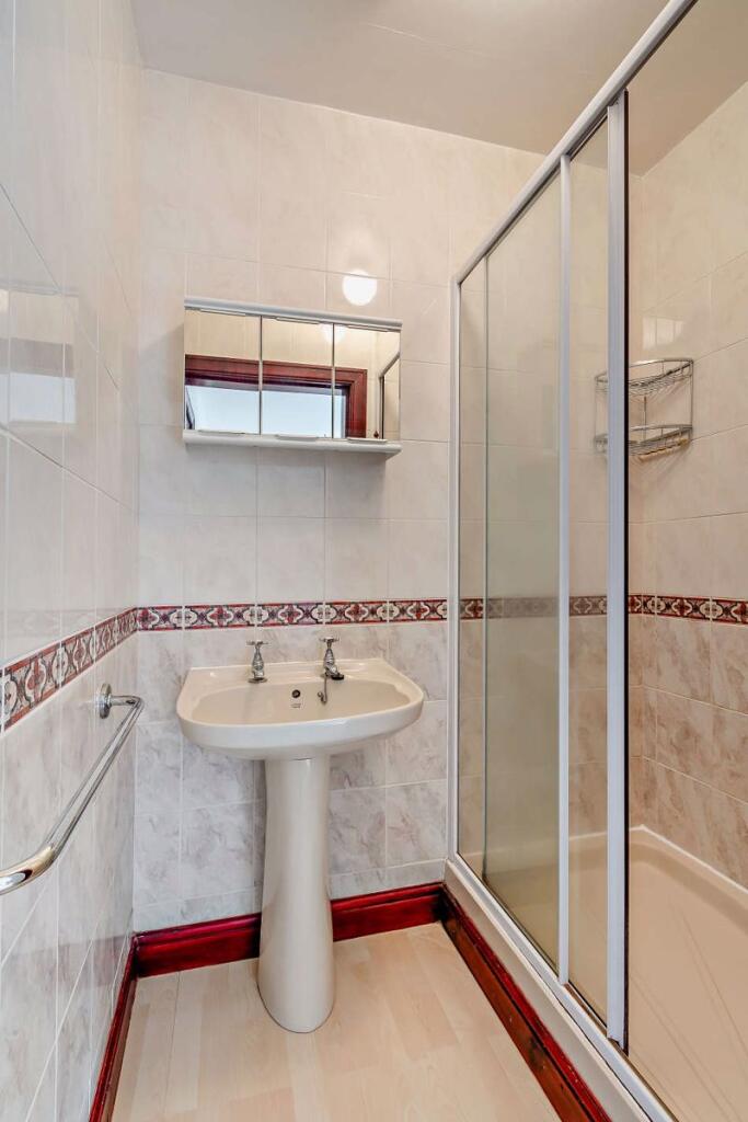 En-suite Shower Room 