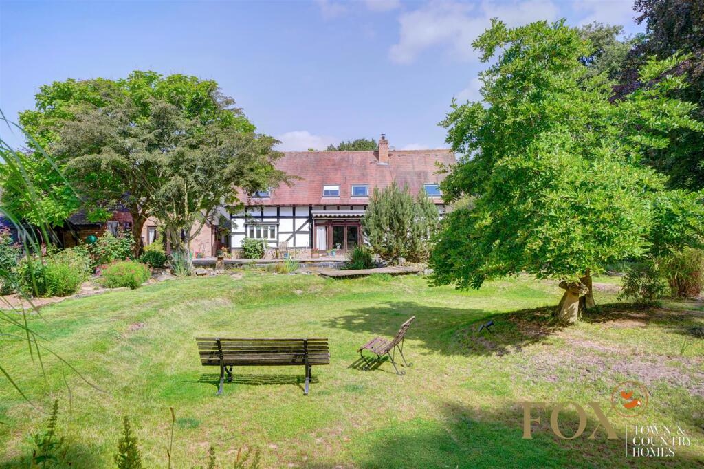 Laugherne Brook Barn (16).jpg