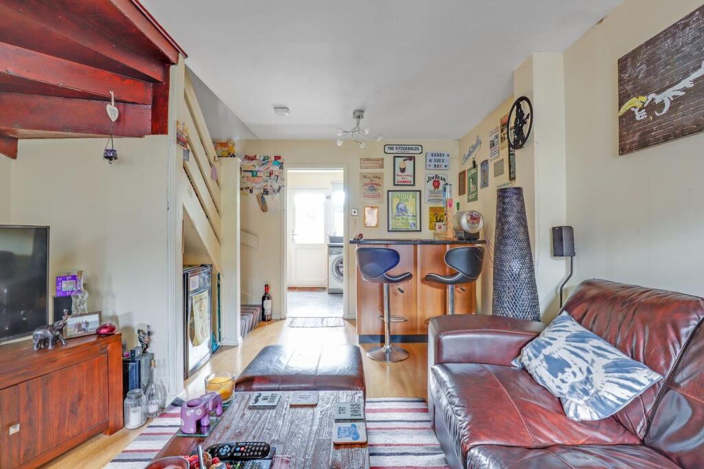 04-564fJHPropWpen - 5 Chartwell Way - 10-medium.jp