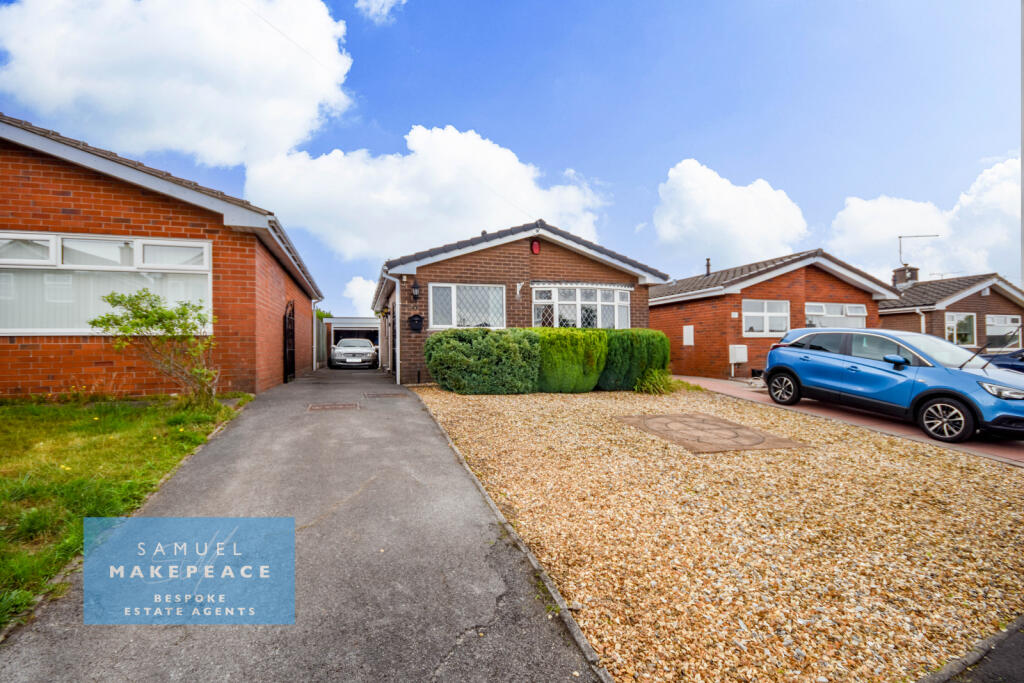 Two Bedroom Detached Bungalow with Large Driveway
