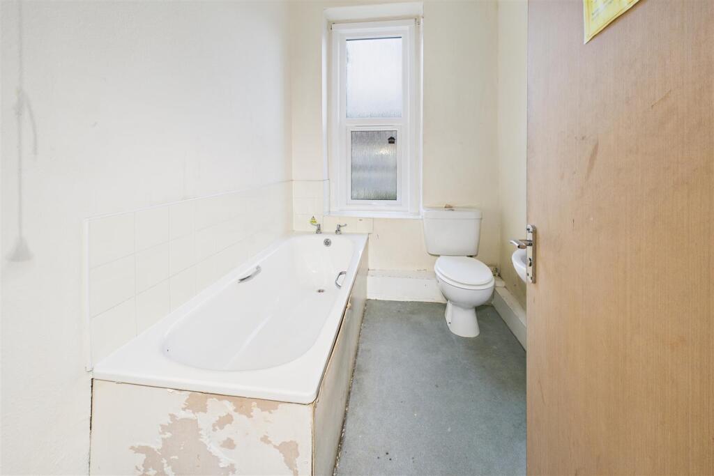 10, Cranbrook Road Bristol, BS6 7BN | Hollis Morga