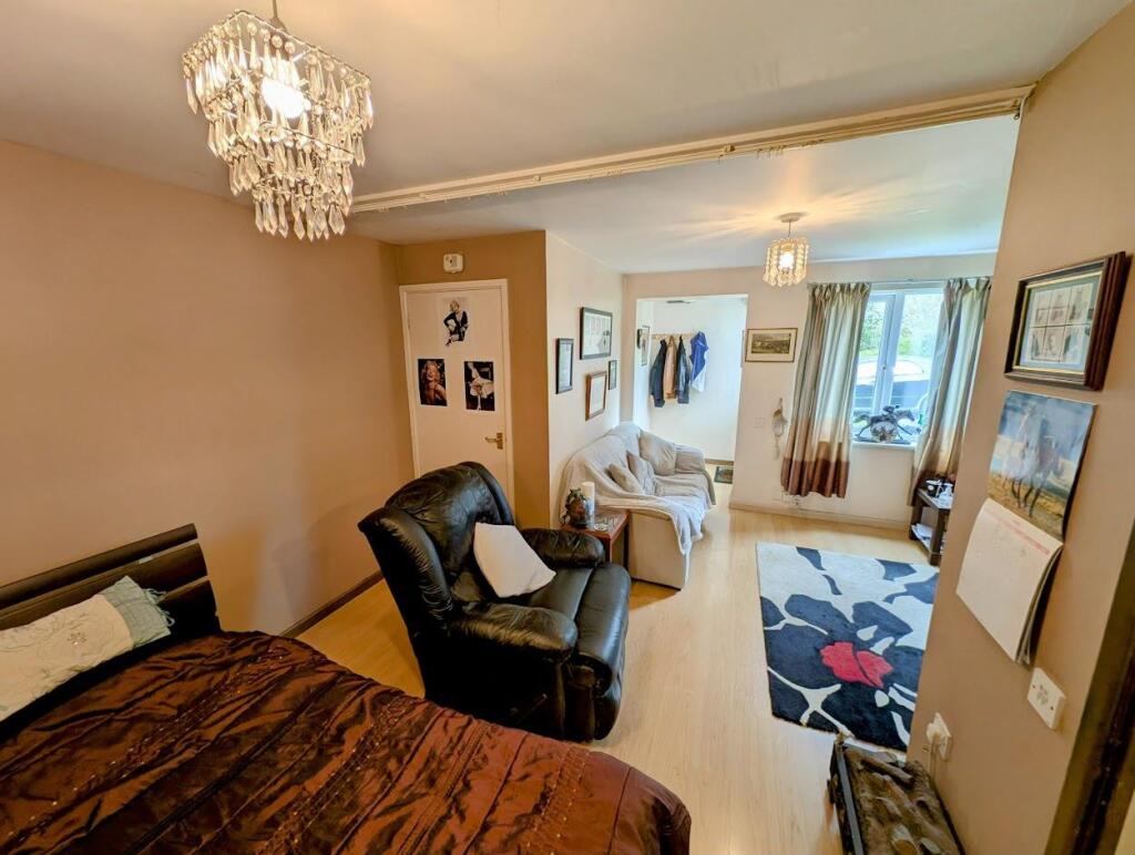 59 Home Orchard lounge 3.jpg