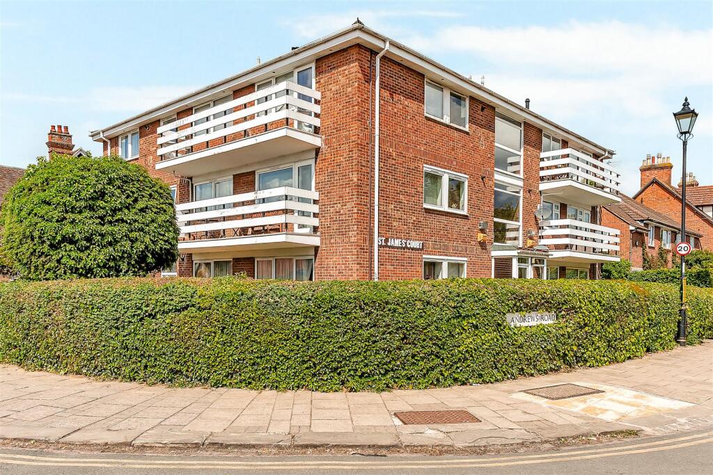 StJames'Court_011.jpg