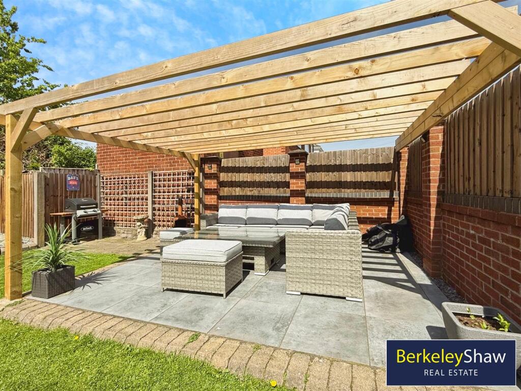 8a682f61--4F7B-AF70-E4EFF2A3AA43-43462-000005B251A