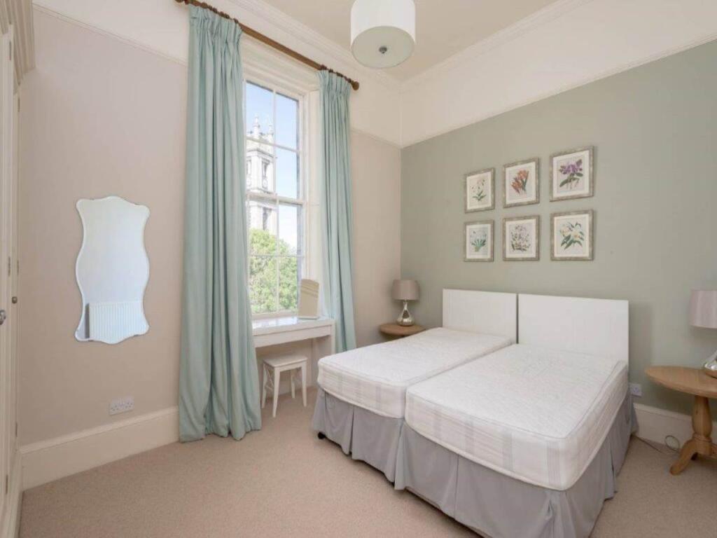 Bed 2