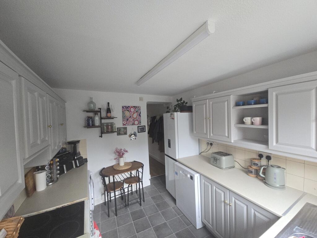 Kitchen - 2 
