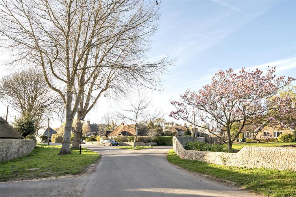 Hoe Lane