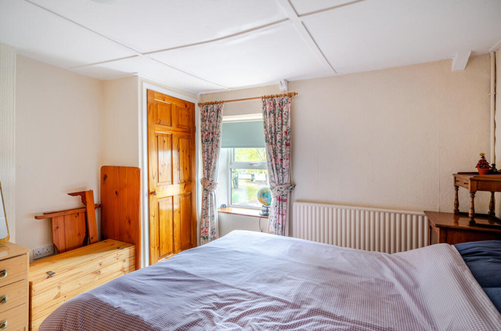 1374477-15-6908b1...