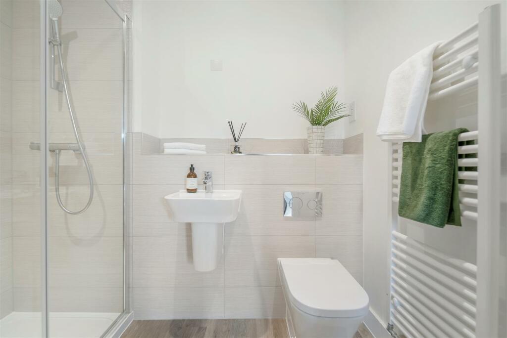 Ensuite