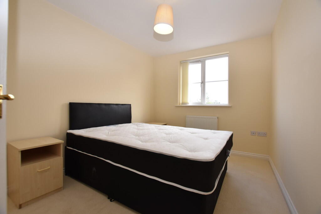 Bedroom 1 (1)
