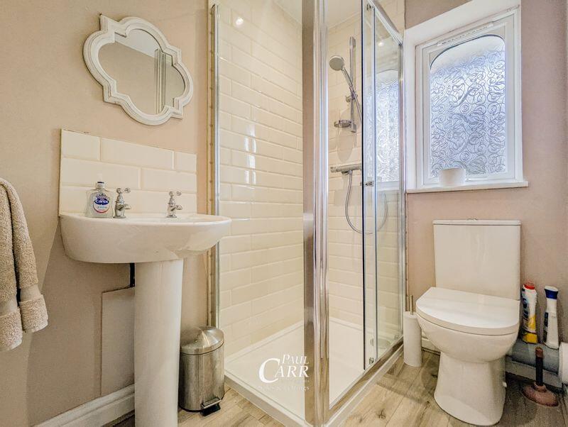 Master En-Suite
