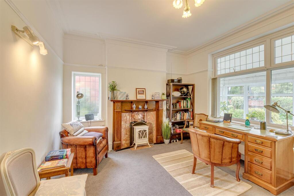 20 dowhills Road_11.jpg