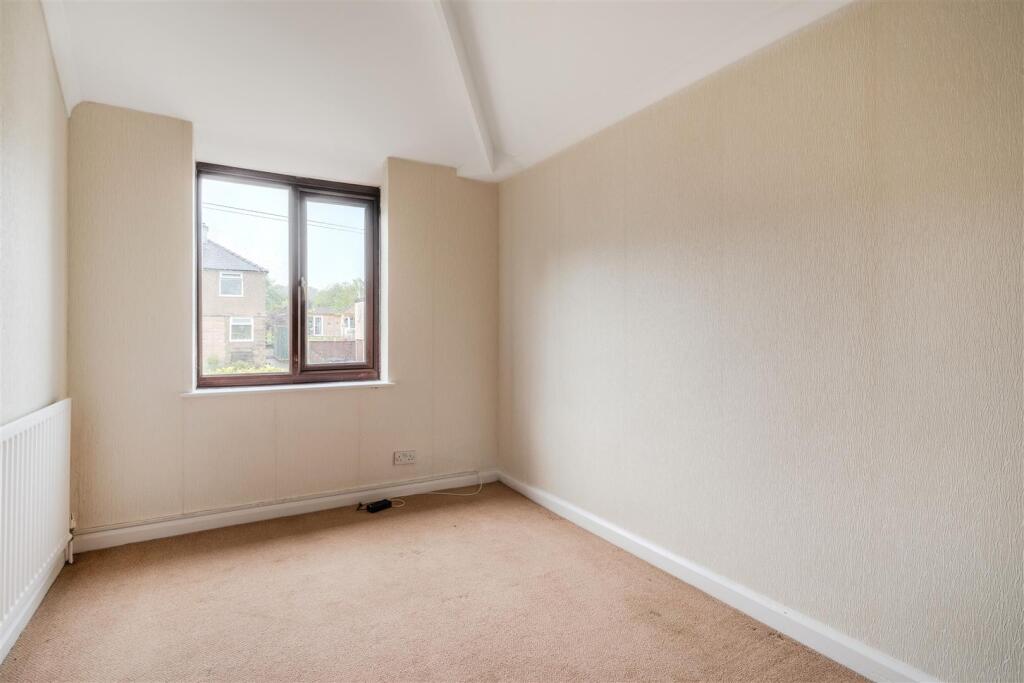 Bedroom2.jpg