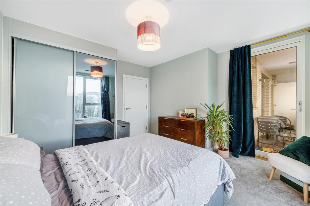 35 Wiltshire House-8.jpg