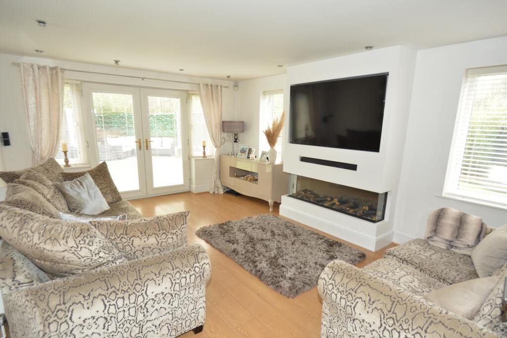 Main Lounge