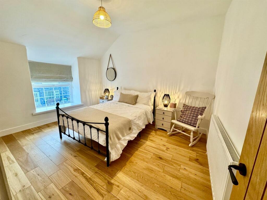 PHOTO-2025-01-06-20-21-56 (3).jpg