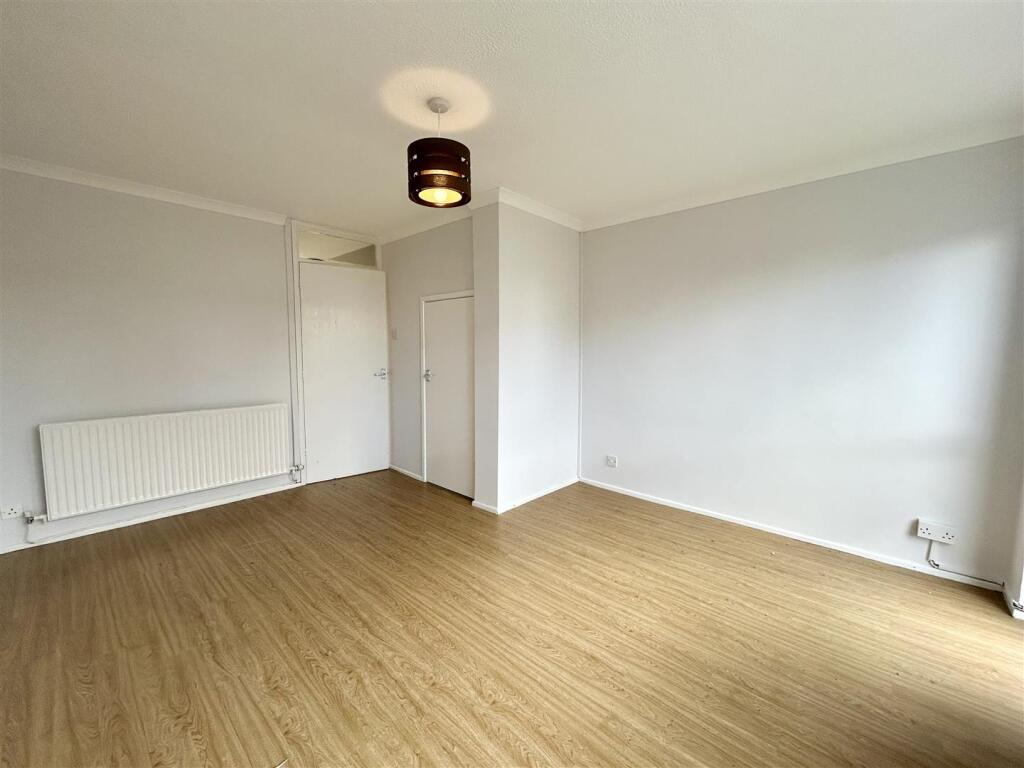 Living room.jpeg