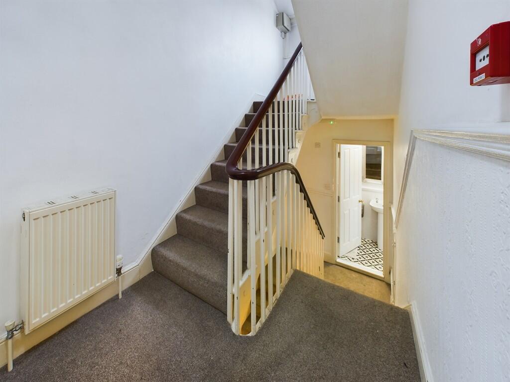 CAM03974G0-PR0061...