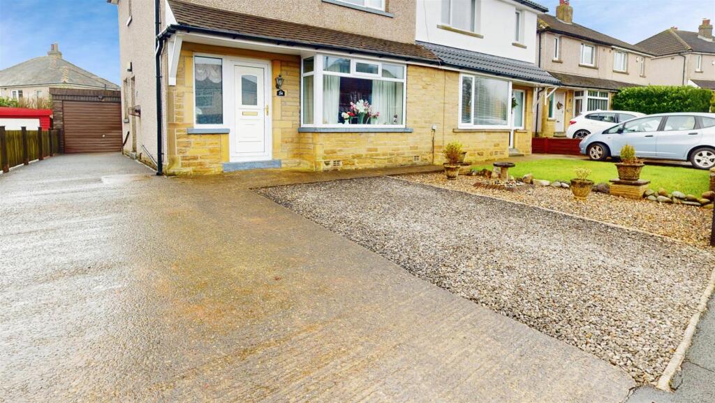Driveway &amp; Garage