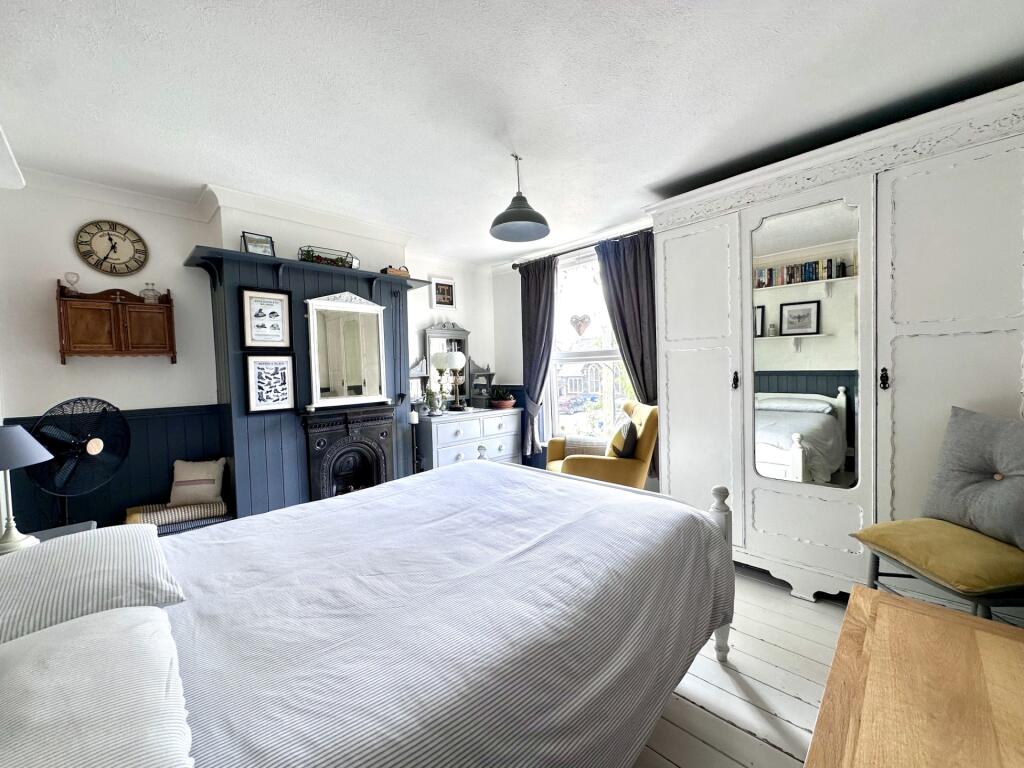bed 2