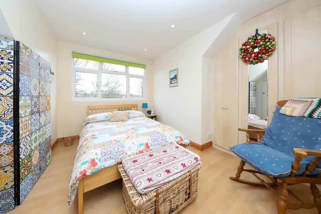 47 Harlyn Drive (...