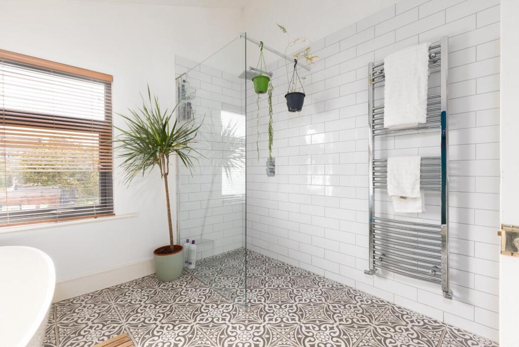 61 Churchill Road-20.jpg