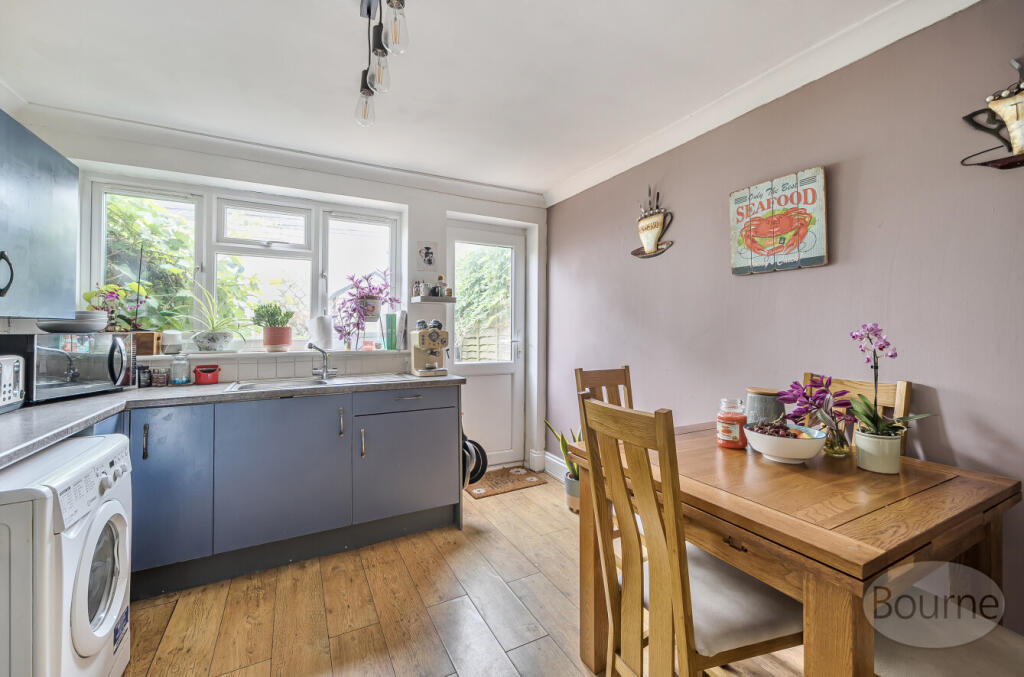 8c32774d-1aef-4b9...